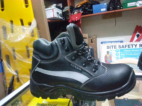 safety boots near me